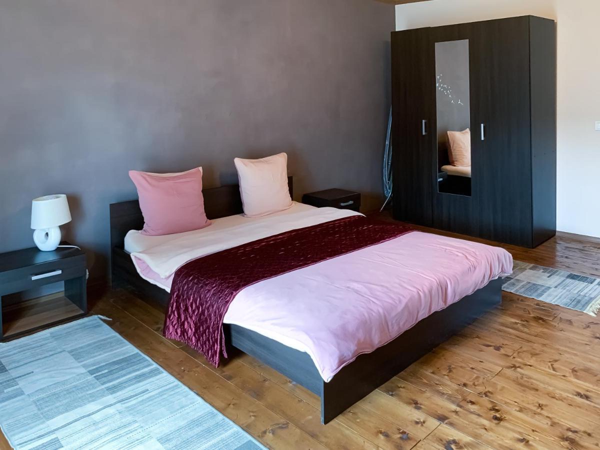 Apartamentai Birzuose, Double Bedroom And Single Bedroom Apartments Биржай Экстерьер фото